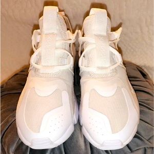 G🤍Nike Air Max Infinity Womens Size 10 Sneaker Tenis Shoes BQ4284 100